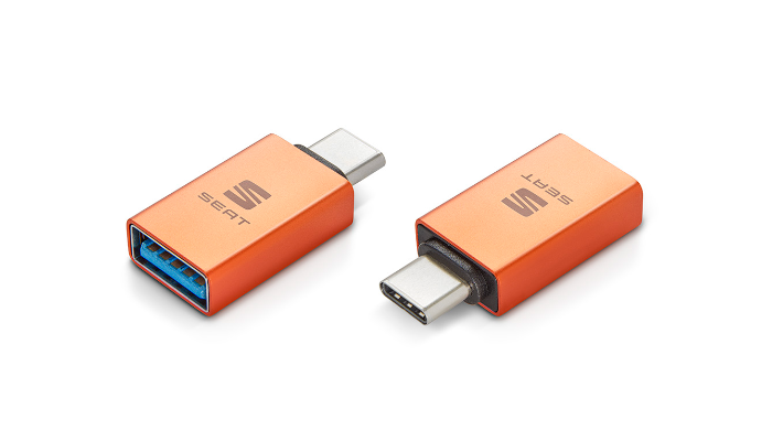 SEAT Adapter von USB-C auf USB-A