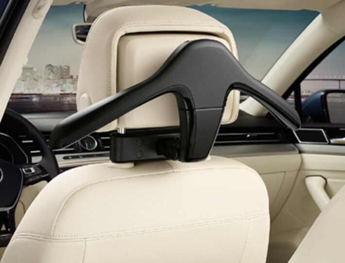 SEAT Kleiderbügel für Reise und Komfortsystem